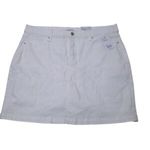 Croft & Barrow Womens White Denim Skort Mid Rise Straight Fit Size 18